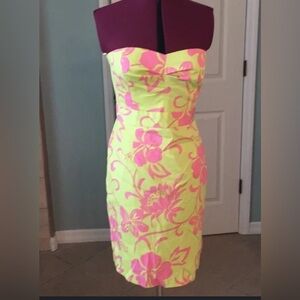 NWT TRINA TURK LIME GREEN PINK FLORAL BODYCON LINED SIZE M MINI DRESS